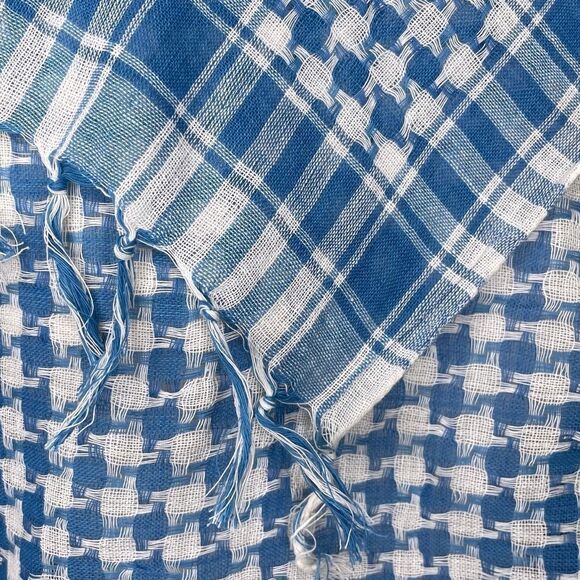 NWT Open Hand Designs Blue & White Check Handloomed Scarf Wrap Fringe Fair Trade - Picture 7 of 11